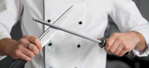 Noževi visoke kvalitete osjetljivi su na perilice posuđa koje ih mogu brže otupiti..